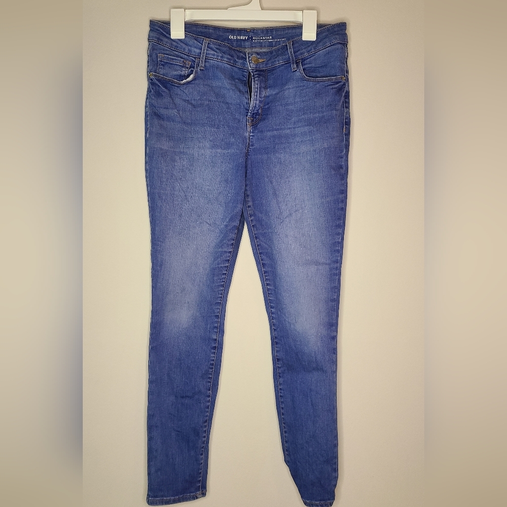 Old Navy Rockstar Skinny Jeans - Size 12 Regular